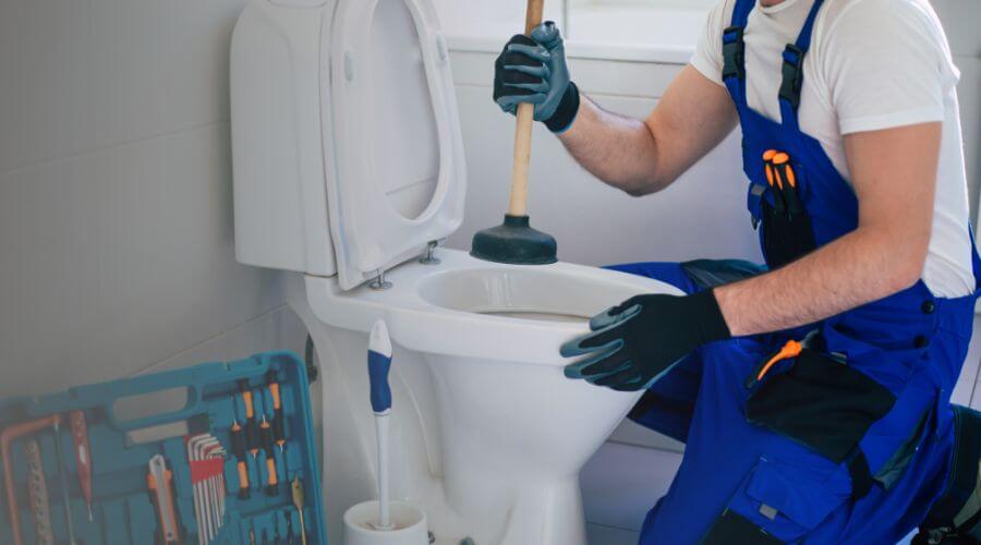 Professional septic pumping service in La Follette, TN